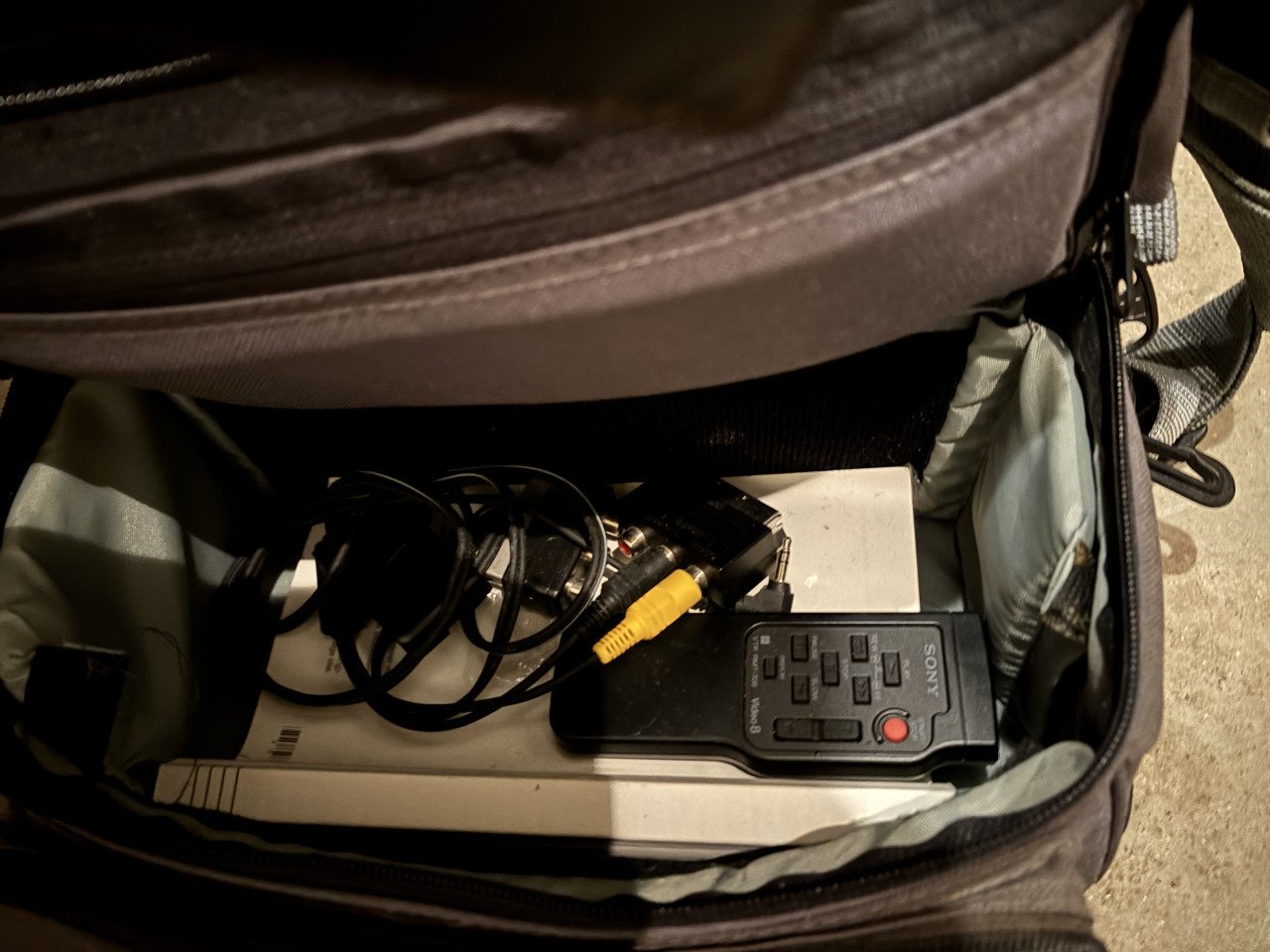 Sony high 8 vision videocamera