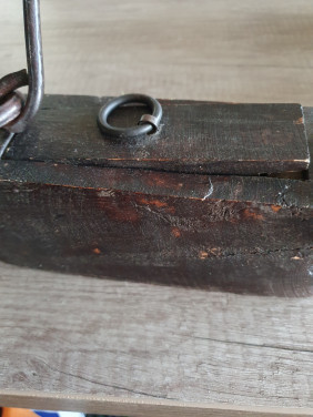 Zeldzaam antiek zeer oud draagbaar kruidenkastje in mooie staat...