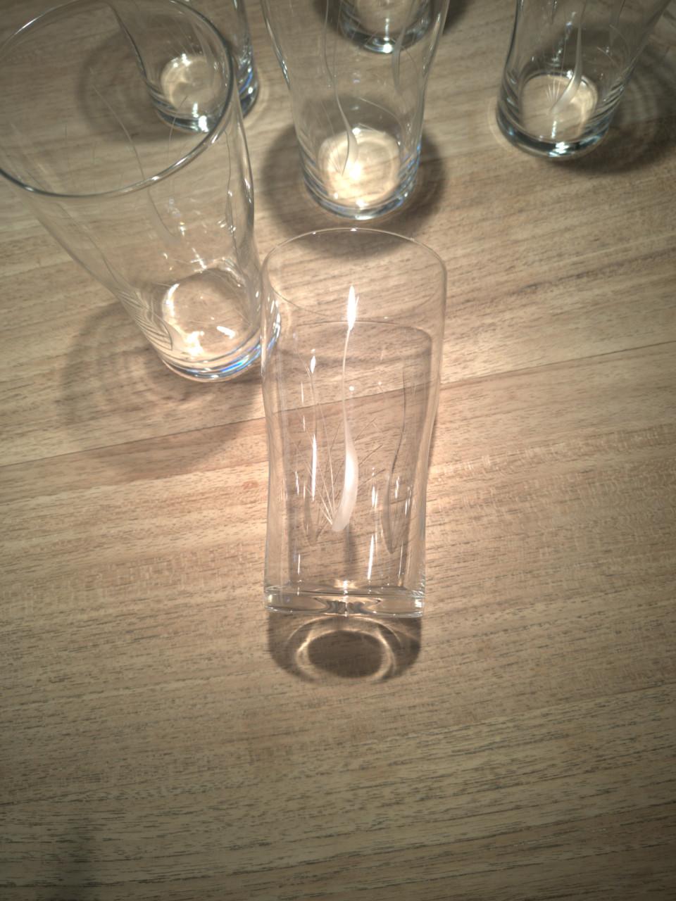 Fijne glazen, meerdere modellen, met gravering