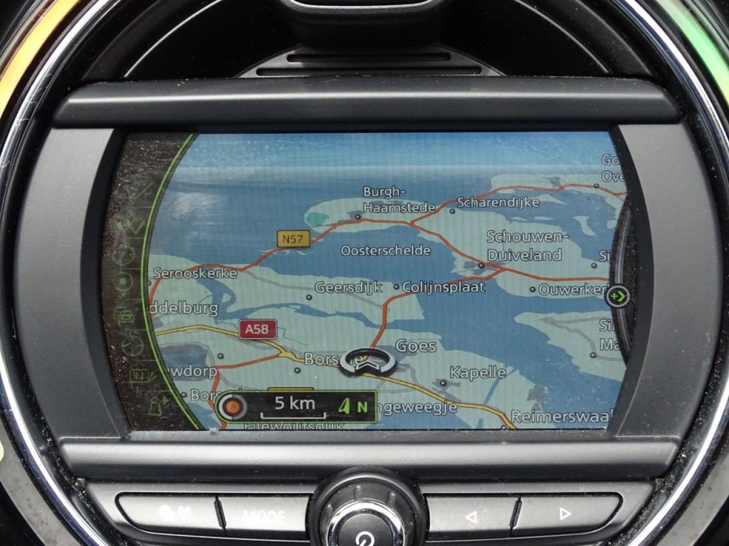 Mini Cooper Cabrio mini 1.5 pepper serious business