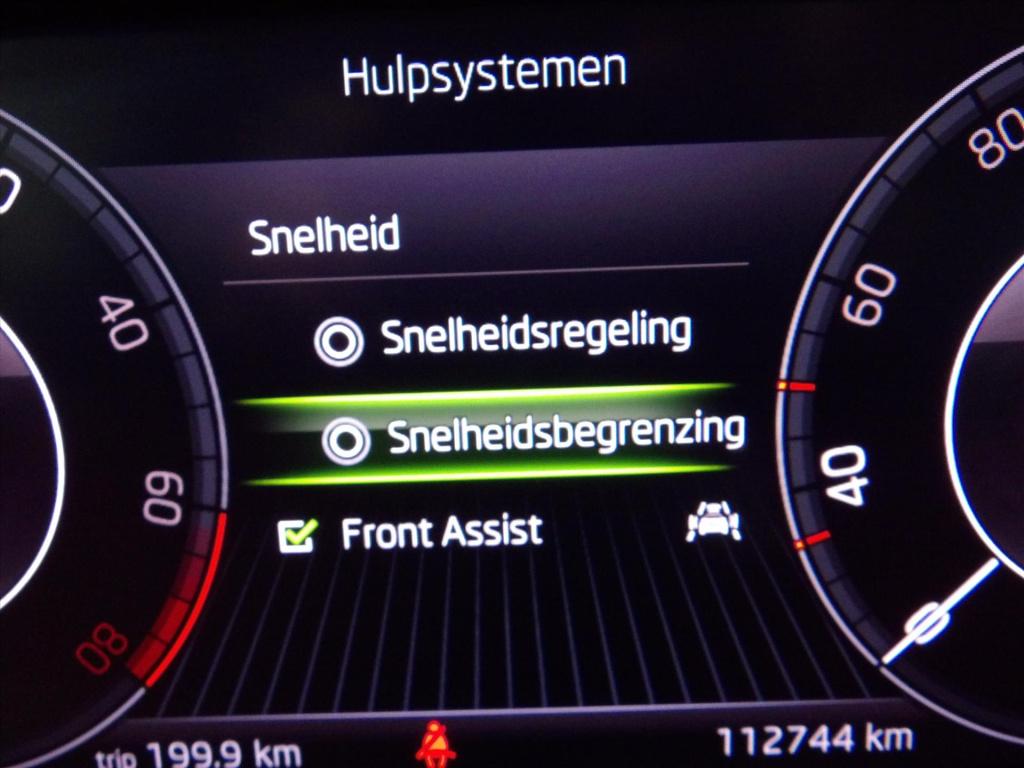 Skoda Superb combi 1.4 tsi phev 217pk dsg l&k