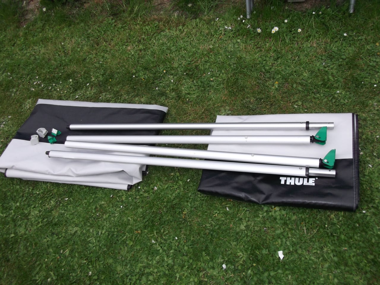Thule Rainblocker luifel zij wanden Set L/R - G2 250M met rafter stokken