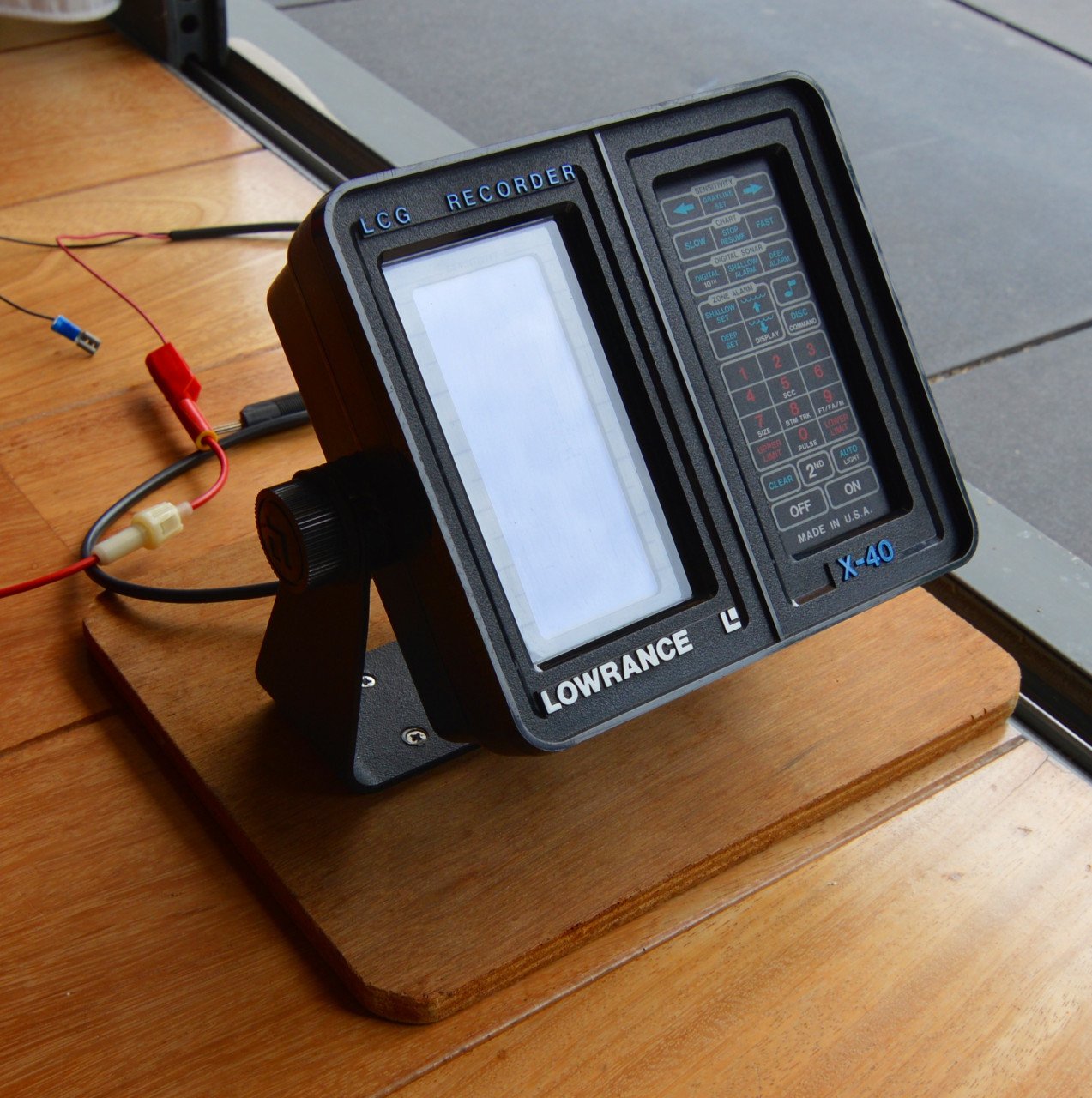 [Visvinder, overcompleet] LOWRANCE X-4 LCG Recorder