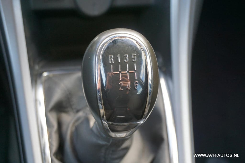 Opel Astra sports tourer 1.6 cdti business +