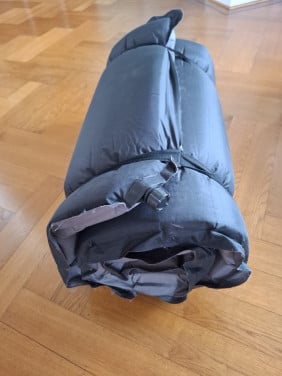Slaapmat ( opblaasbaar ).