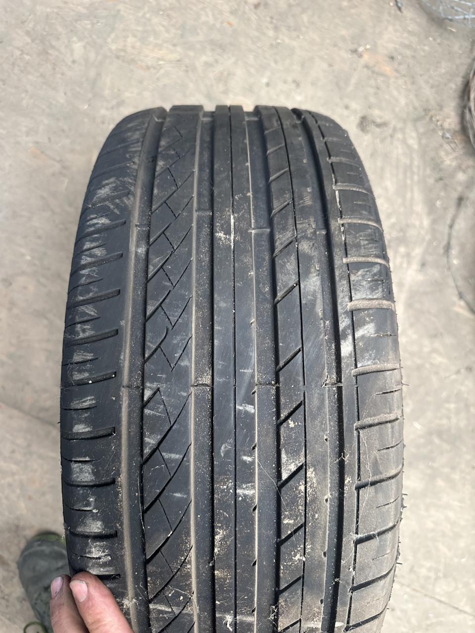 Velgen met band bmw 225/40R18
