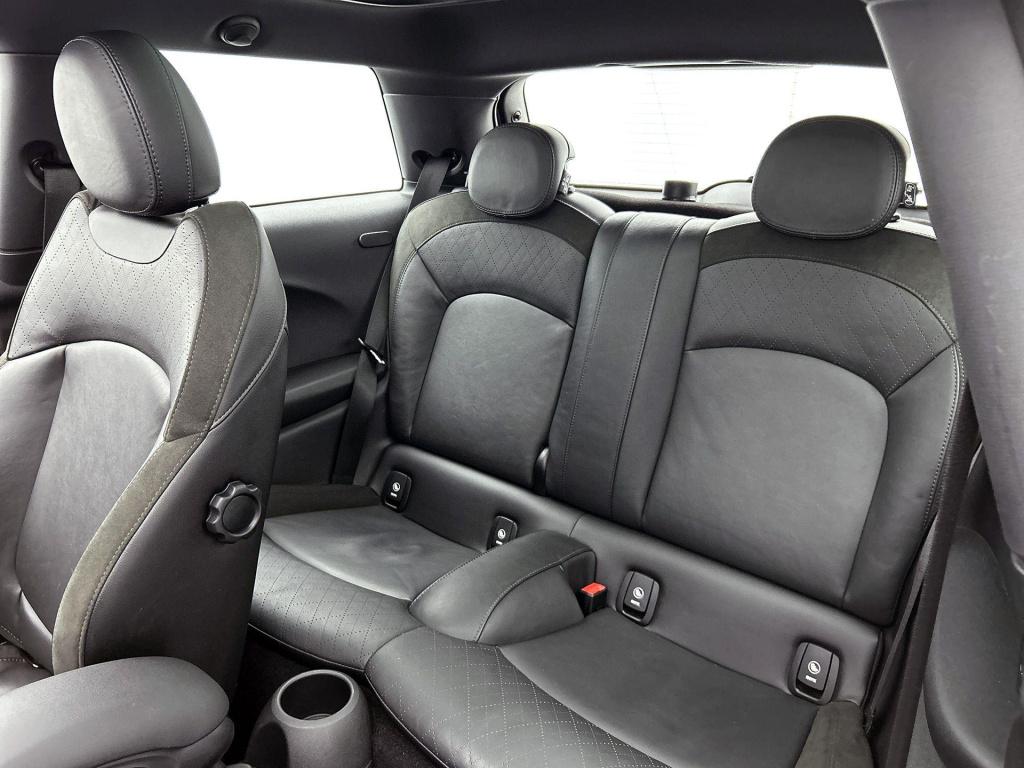 Mini Cooper mini 1.5 marylebone | panorama dak | climate control | bluetoot