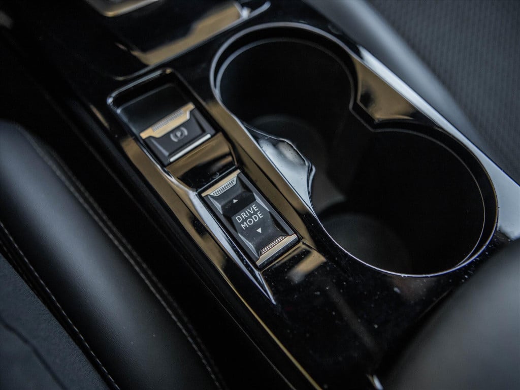 Peugeot 208 1.2 puretech 100pk gt-line automaat | panoramadak | navigatie |