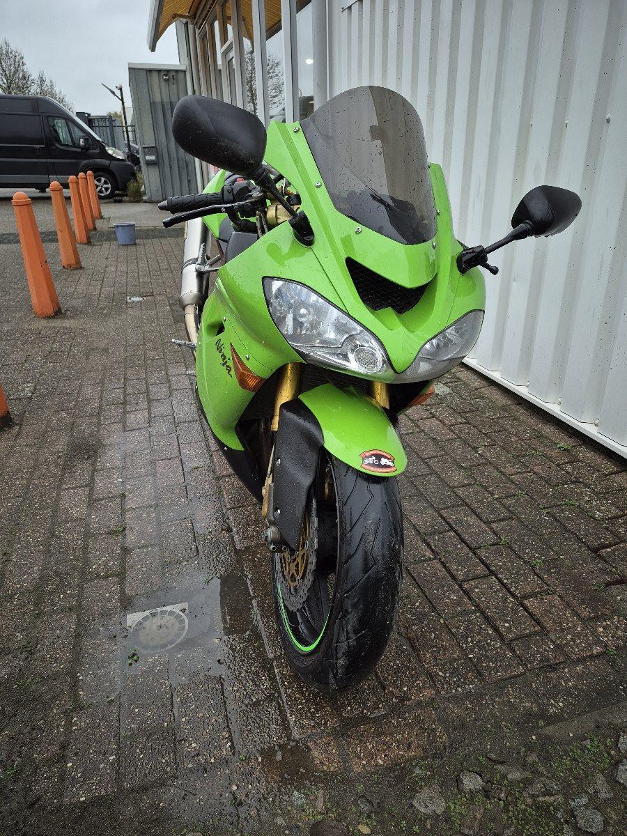 Kawasaki Ninja ZX10-R