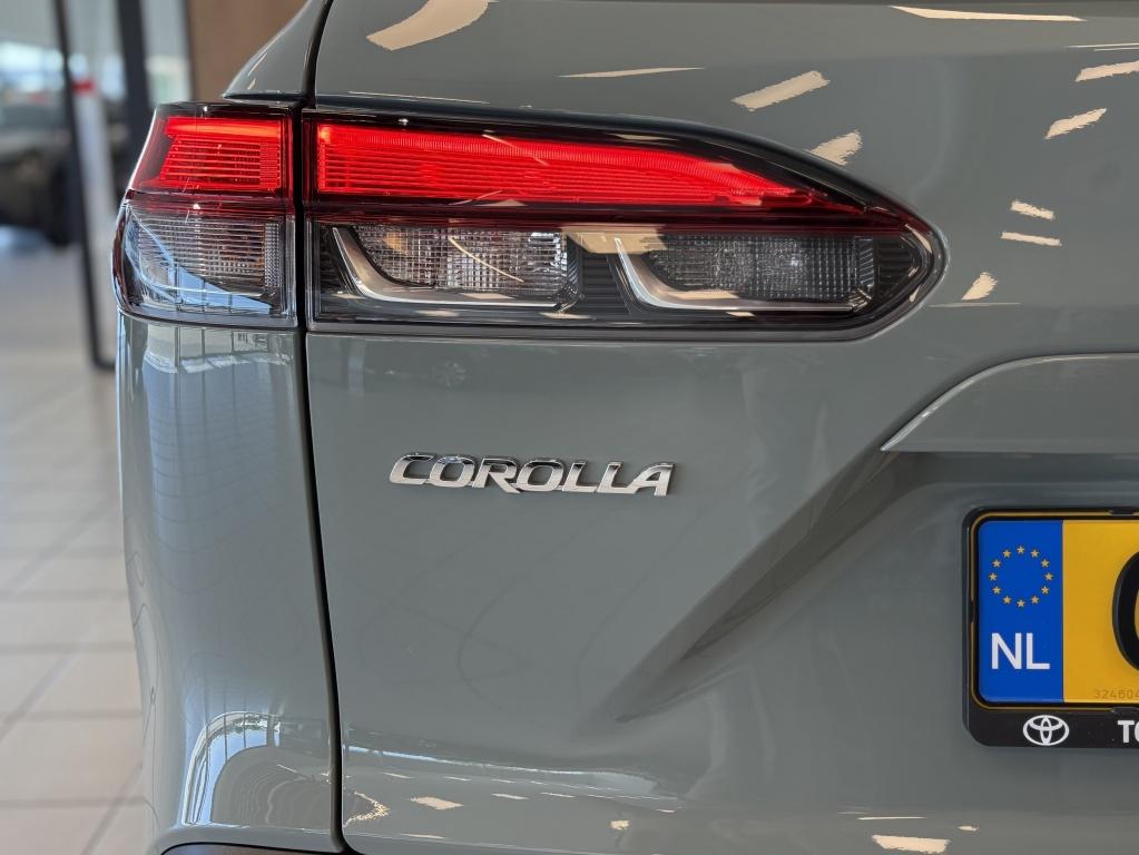 Toyota Corolla Cross hybrid 140 style | premium pack | achterklep elektrisc