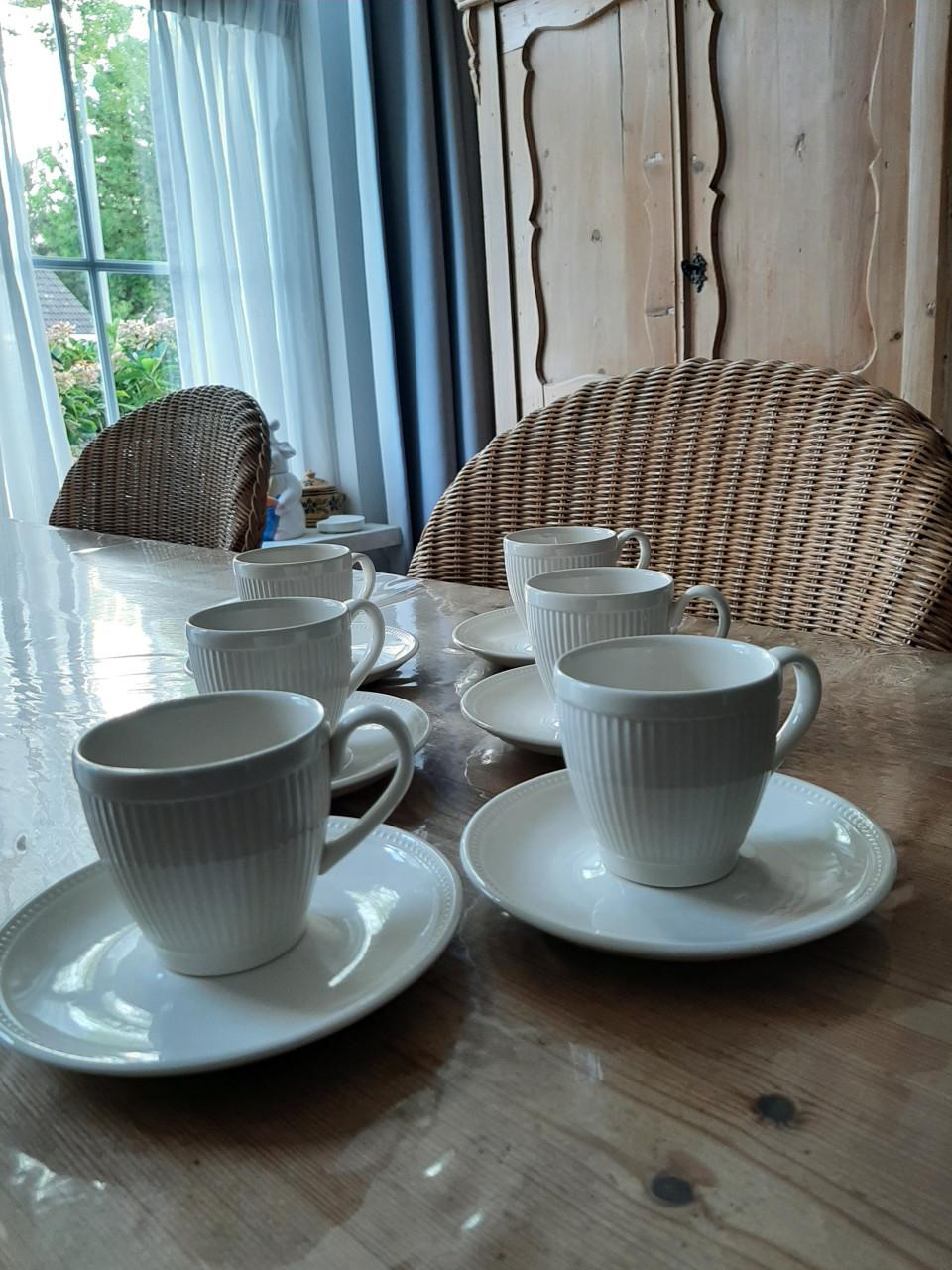 WEDGWOOD WINDSOR - 6 KOP & SCHOTELS  - NIEUW