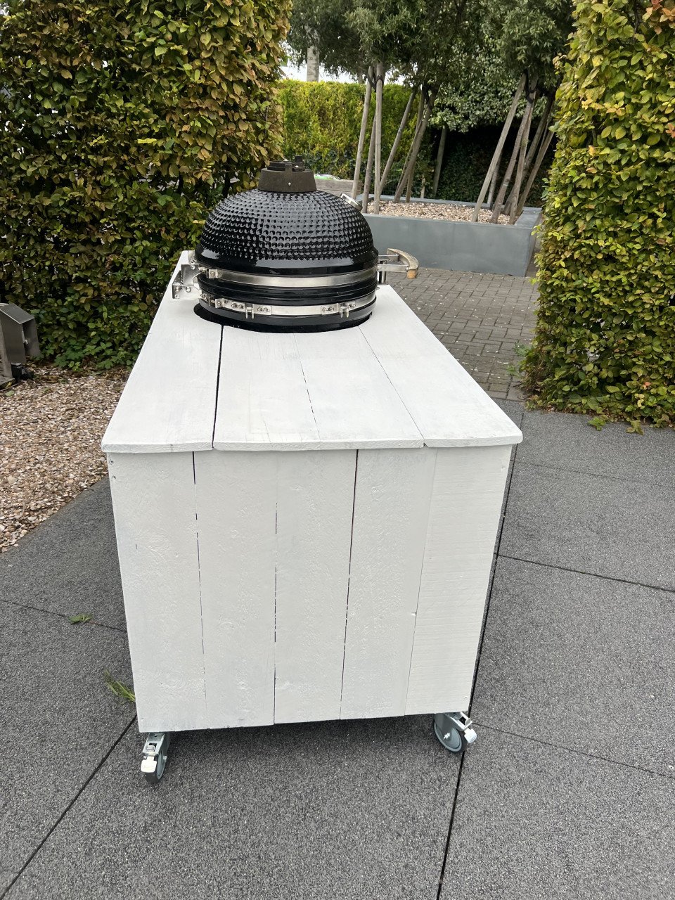 Buitenkeuken inclusief Kamado!