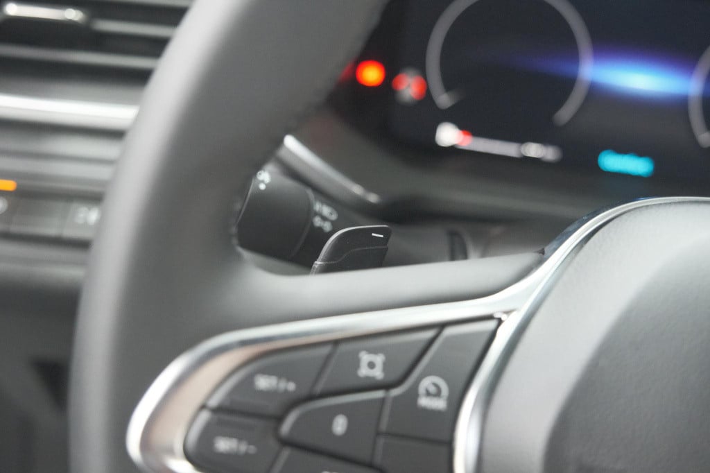Renault Captur mild hybrid 160 edc techno | camera | navigatie | apple carp