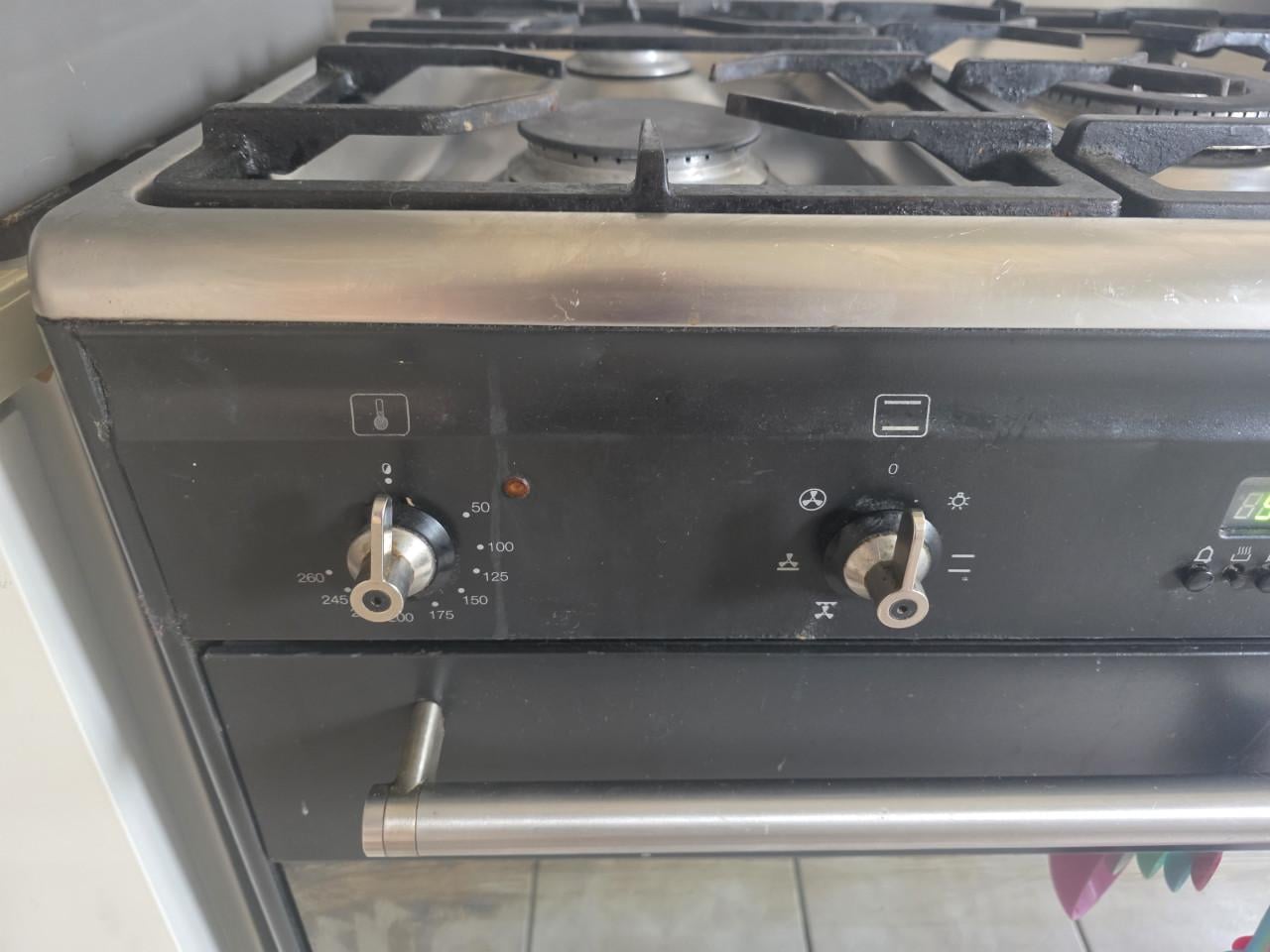 Smeg SNL90MFX7 5 pits gasfornuis met oven