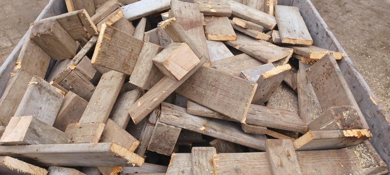 Aanmaakhout/pallethout/douglas/fruitkistenhout