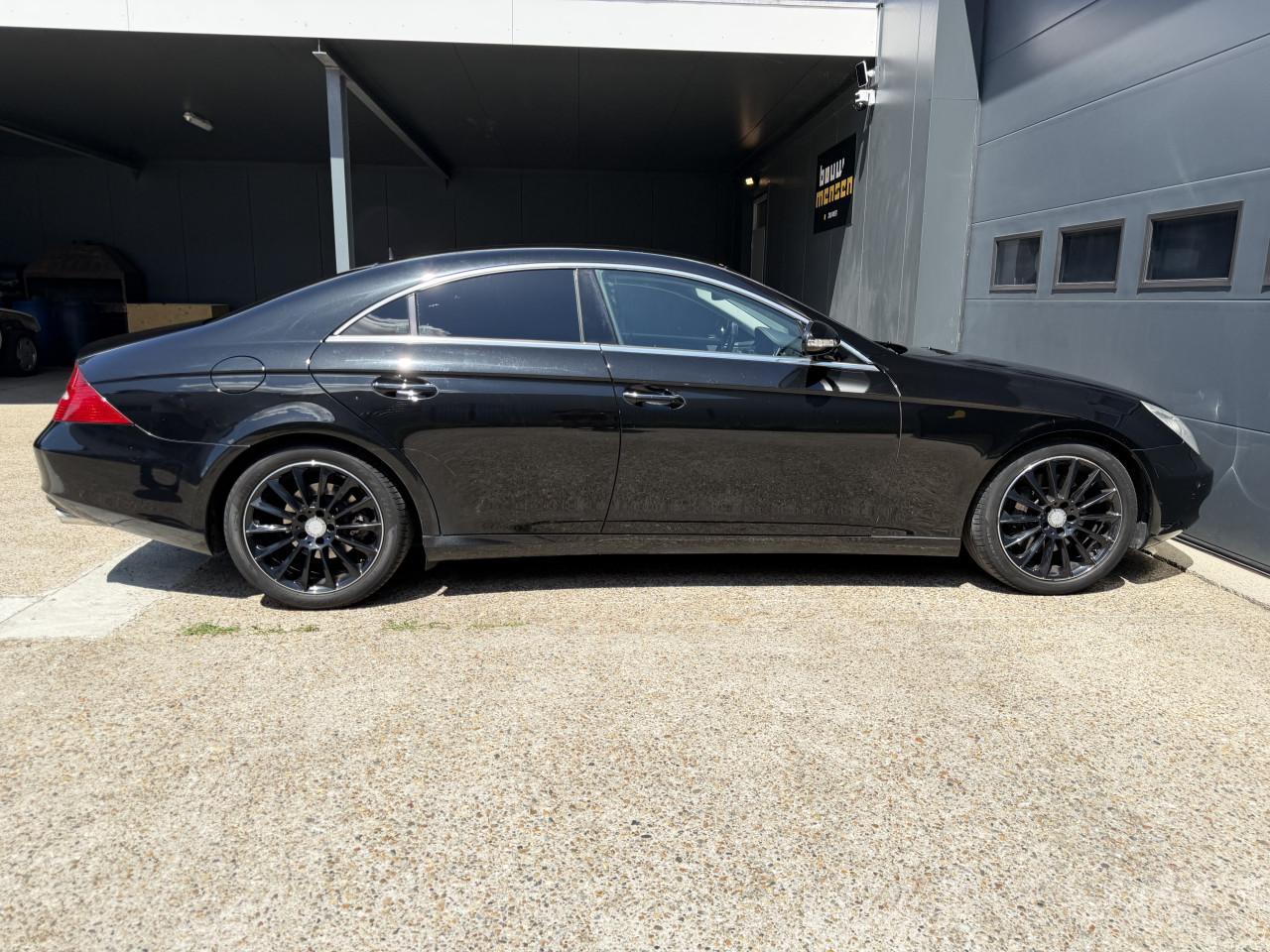 Mercedes-Benz CLS 3.5 Cls350 AUT 2006 Zwart Airco Apk