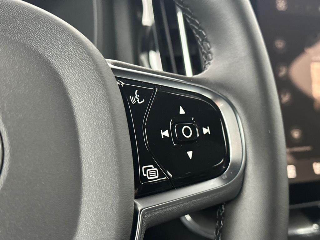 Volvo XC60 t6 awd gt plus dark | 360 camera | charcoal hemelbekleding