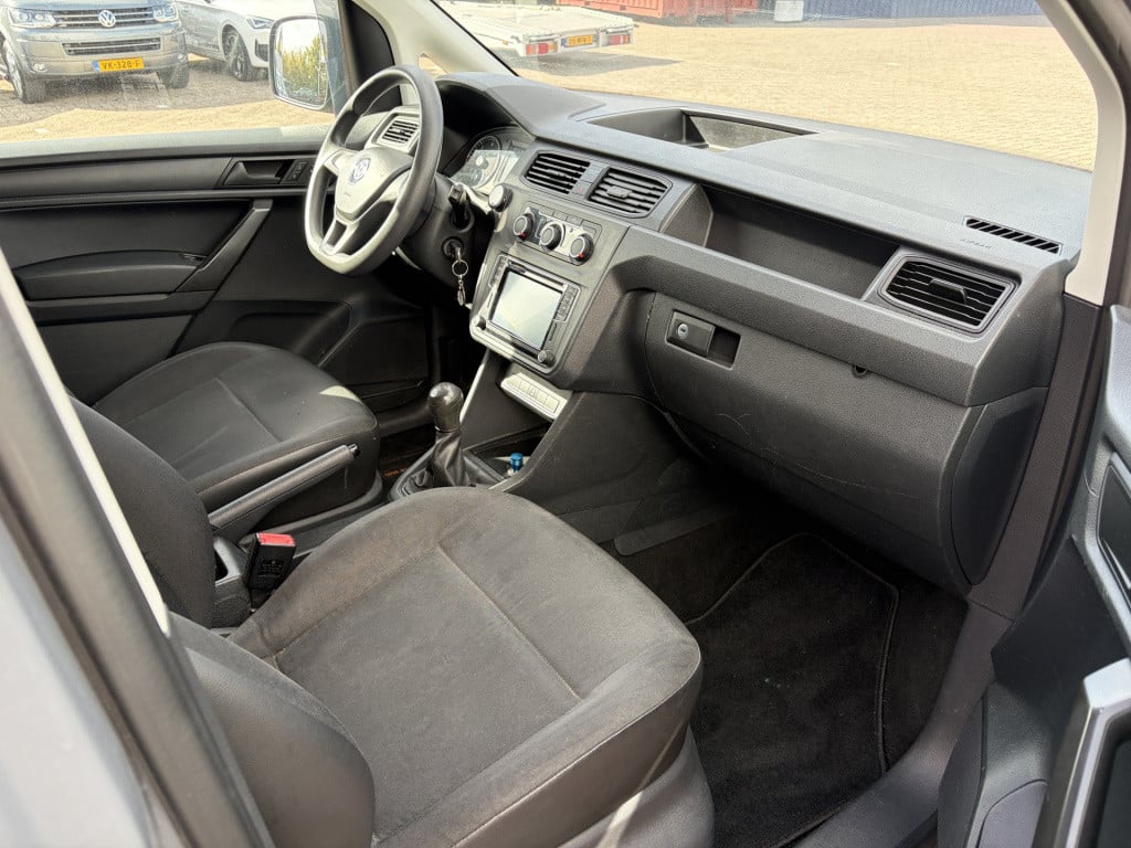 Volkswagen Caddy 2.0 tdi glaswas inrichting.