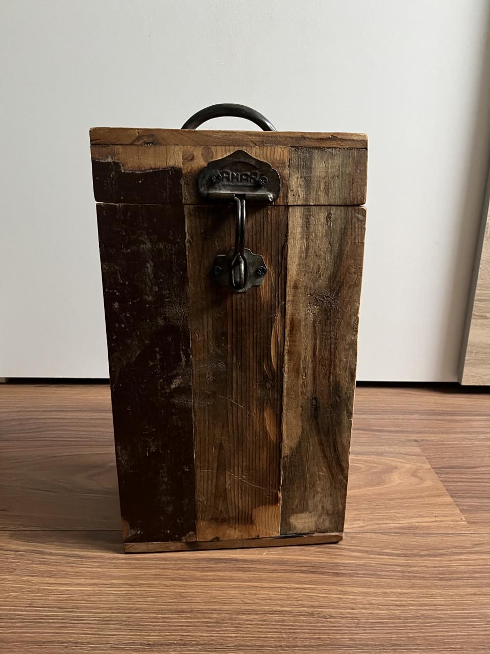Houten kist 1