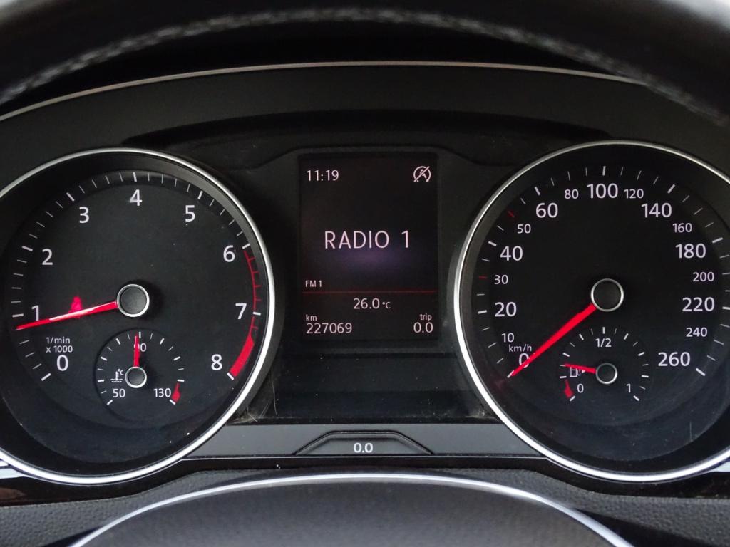 Volkswagen Passat variant 2.0 tsi highline 211pk automaat | el. trekhaak | 