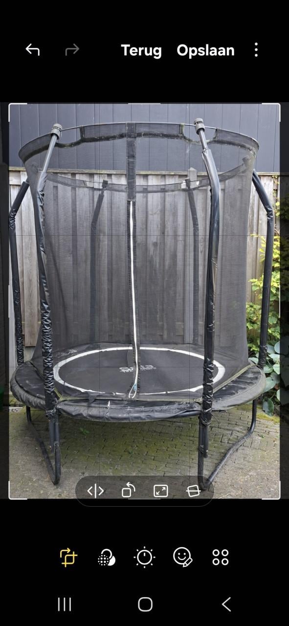 Trampoline