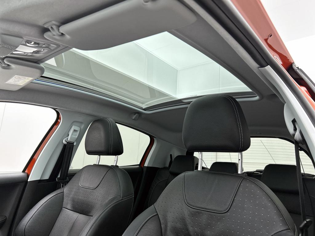 Peugeot 208 110 pk allure | rijklaar | panoramadak | lederen bekleding! | a