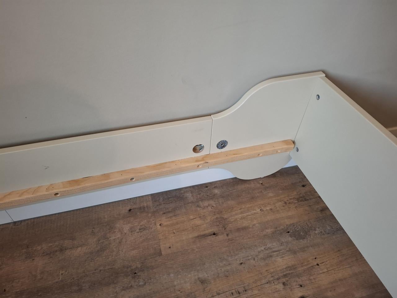 Kinderbed beige