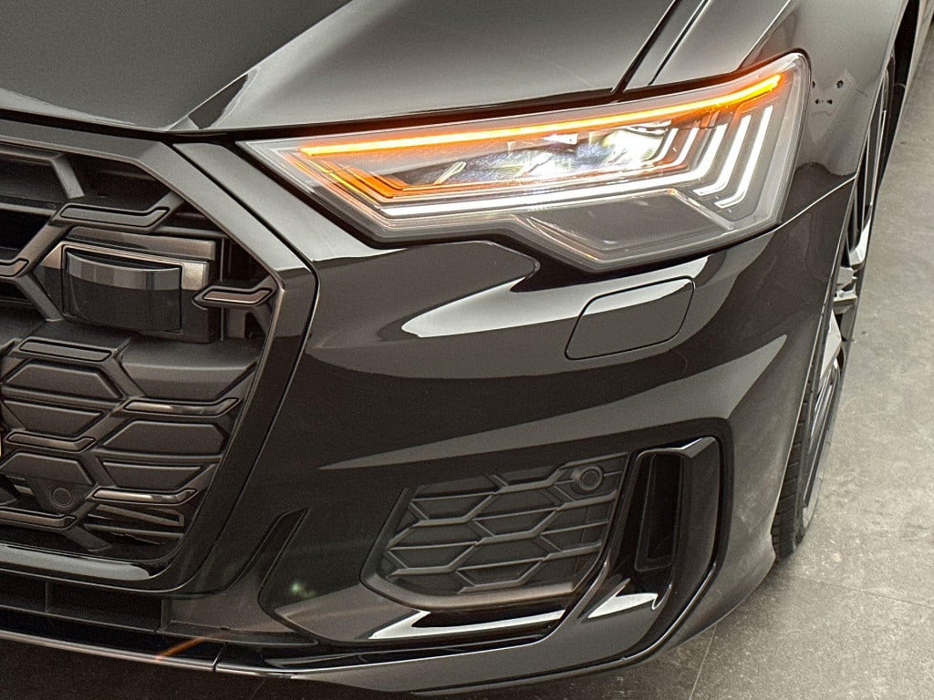 Audi A6 limousine 40 tfsi s edition competition