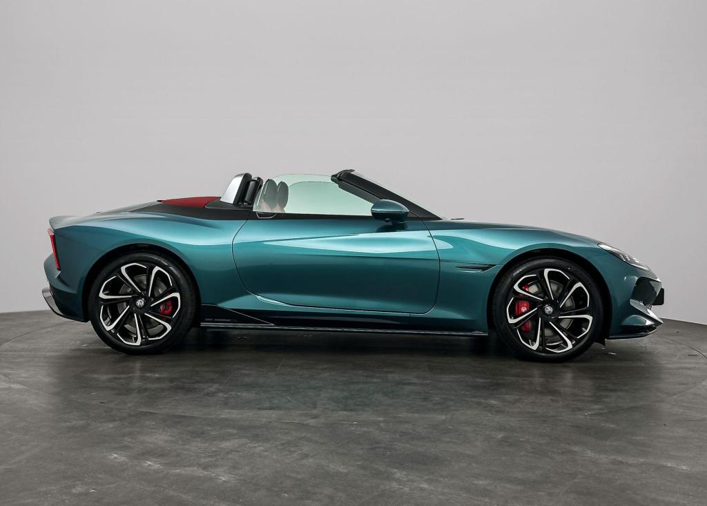 MG Cyberster mg gt 77kwh | unieke auto! | 510 pk | nieuw te bestellen!