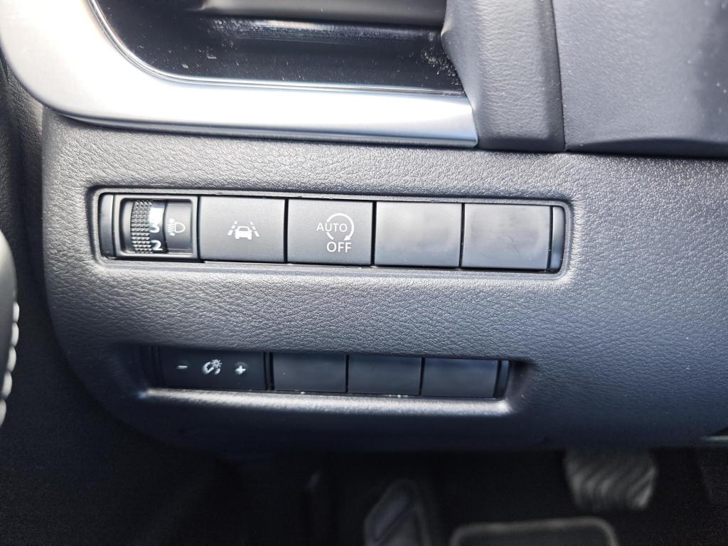 Nissan Qashqai 1.3 mhev xtronic n-connecta incl. trekhaak!