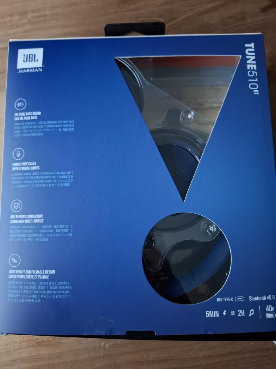 JBL draadloze koptelefoon. Tune 510BT Pure Bass. Blauw. Nieuw.