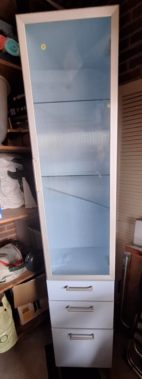 Badkamerkast Ikea licht blauw