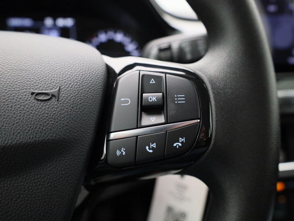 Ford Fiesta 1.1 trend ac | parkeersensoren | apple carplay | elek. spiegels