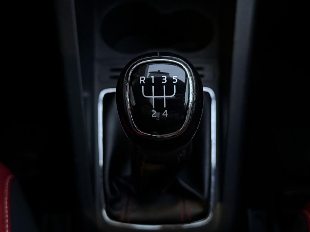 Skoda Fabia combi 1.2 tsi monte carlo | glazen dak | cruise | led | kuipsto