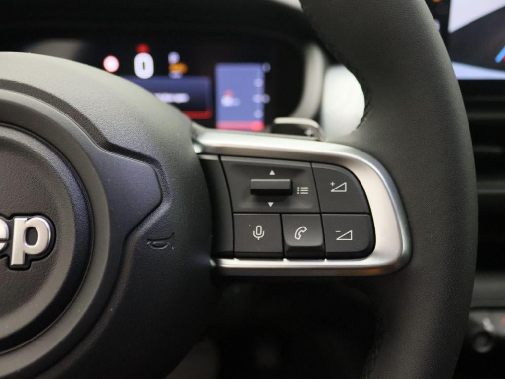 Jeep Avenger 1.2t 4xe the north face || van mossel voordeel || tot 8 jaar g