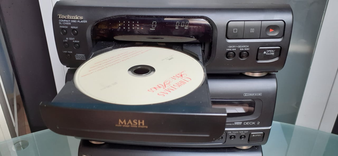 Stereo set technics compleet met boxen kabels en ab