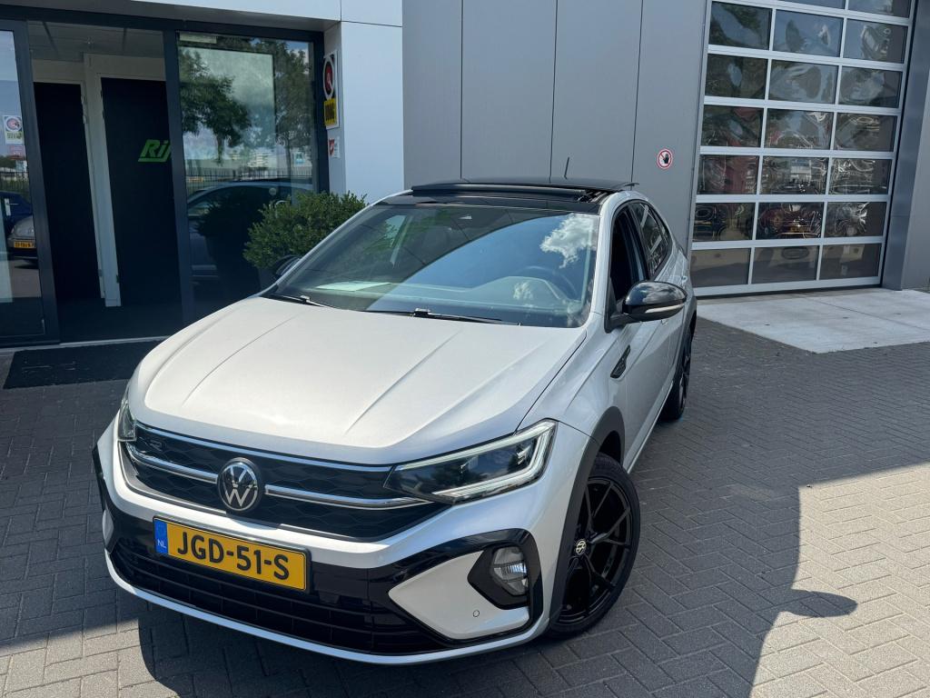 Volkswagen Taigo 1.0 tsi r-line * panoramadak * carplay * acc * clima