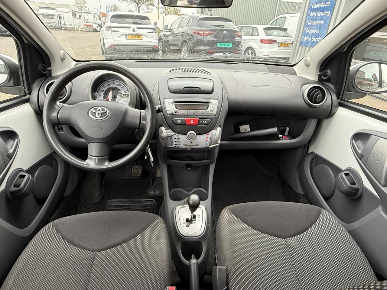 Toyota Aygo - 1.0-12V Comfort | Automaat | Airco | 5 deurs