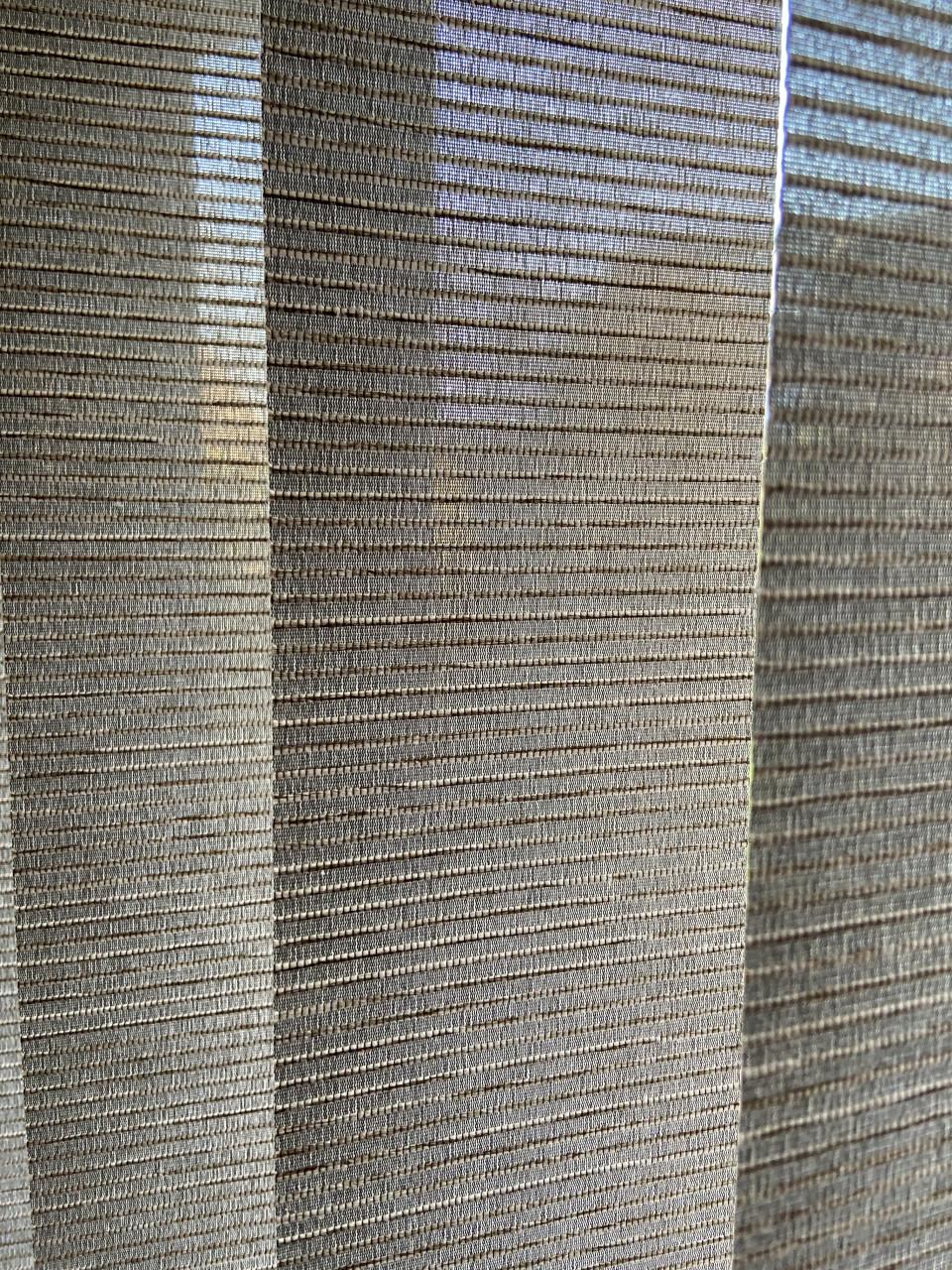 Raamdecoratie - verticale lamellen