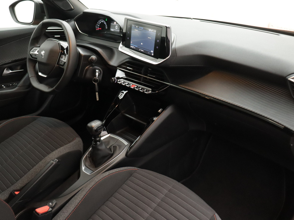 Peugeot 2008 100 pk active pack | rijklaar navigatie