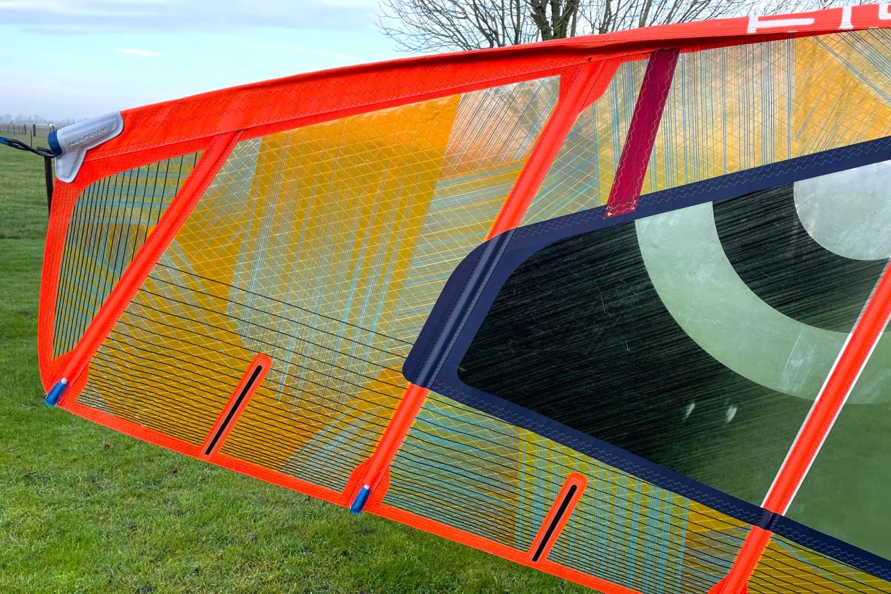 5.3m2 Neilpryde Combat met 400 RDM Flextop mast 60%