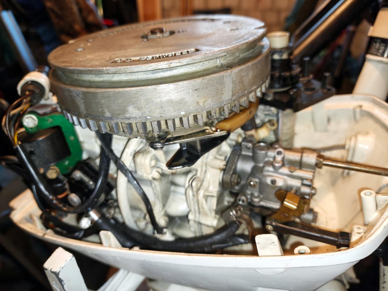 Vintage Johnson 6pk Sea Horse