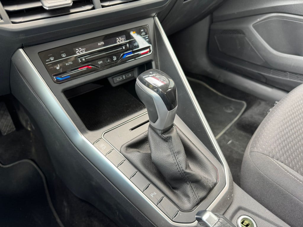 Volkswagen Polo 1.0 tsi life edition