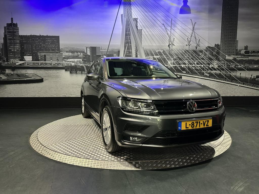 Volkswagen Tiguan 1.5 tsi act comfortline business *led*appconnect*camera*t