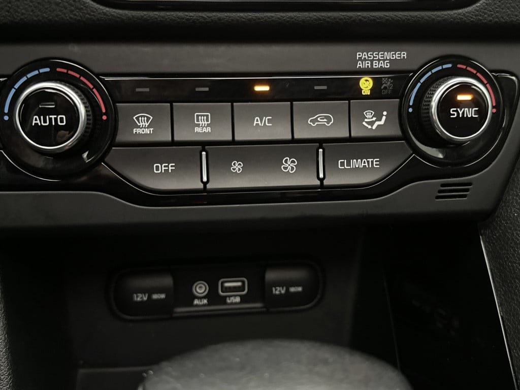 Kia Niro 1.6 gdi hybrid edition | 1e eigenaar | schuif/kantel dak | trekhaa