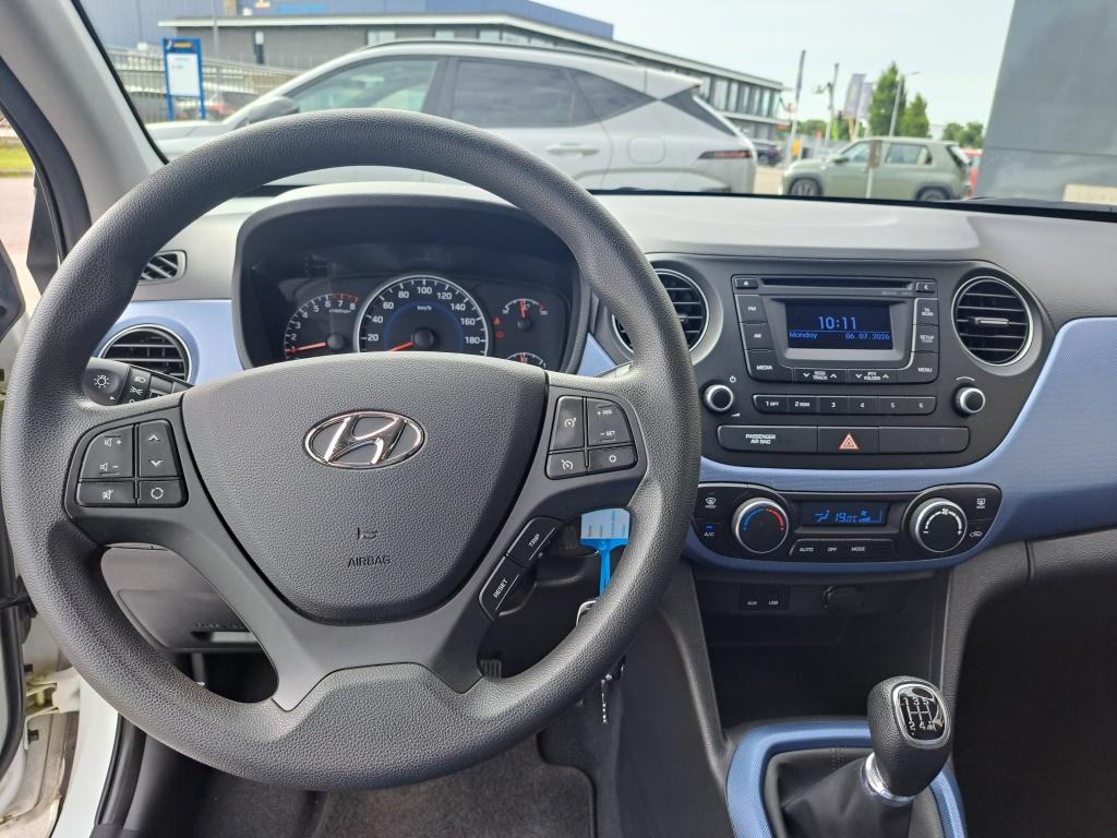 Hyundai I 10 1.0i i-motion comfort | 15.021 km !! | 1e eig. | nl auto | aut