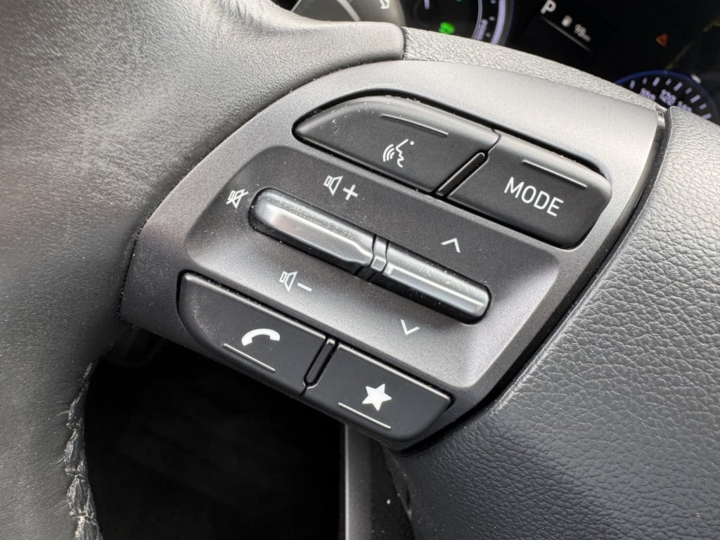 Hyundai Kona 1.6 gdi hev comfort smart | navigatie | adap.cruise control | 