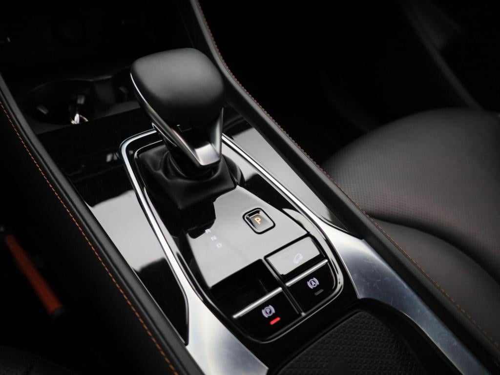 MG Hs mg phev 1.5 luxury