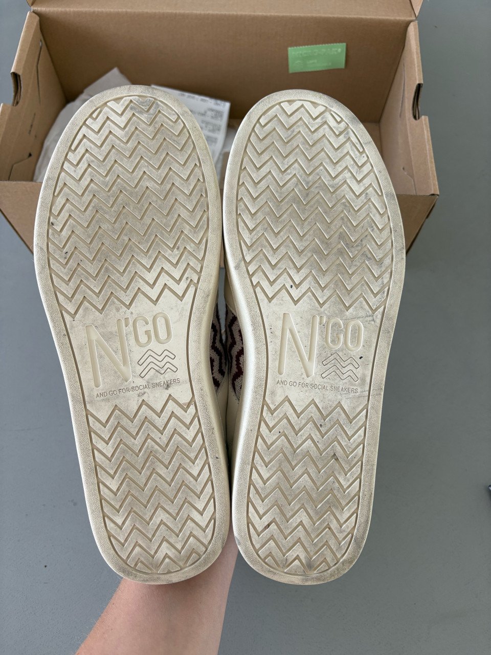 Sneakers merk NGO - maat 40 - Nieuw!