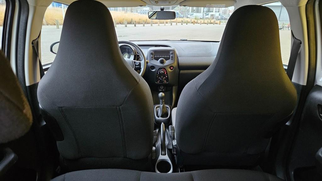 Toyota Aygo 1.0 vvt-i x-fun 2018 nl auto / nap / 67.462 km !